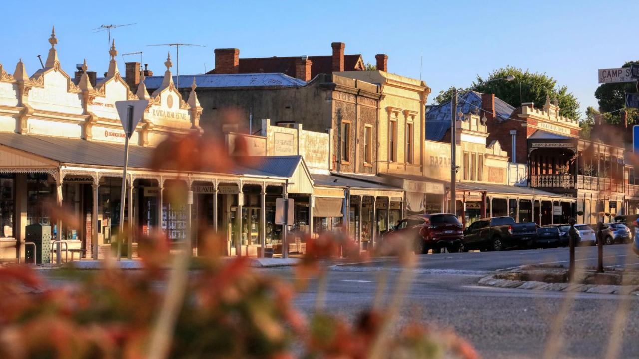 Beechworth Cedar Cottages Экстерьер фото