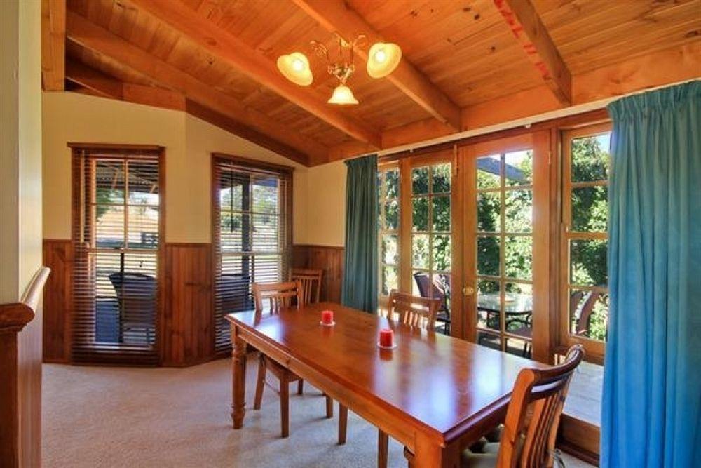 Beechworth Cedar Cottages Экстерьер фото